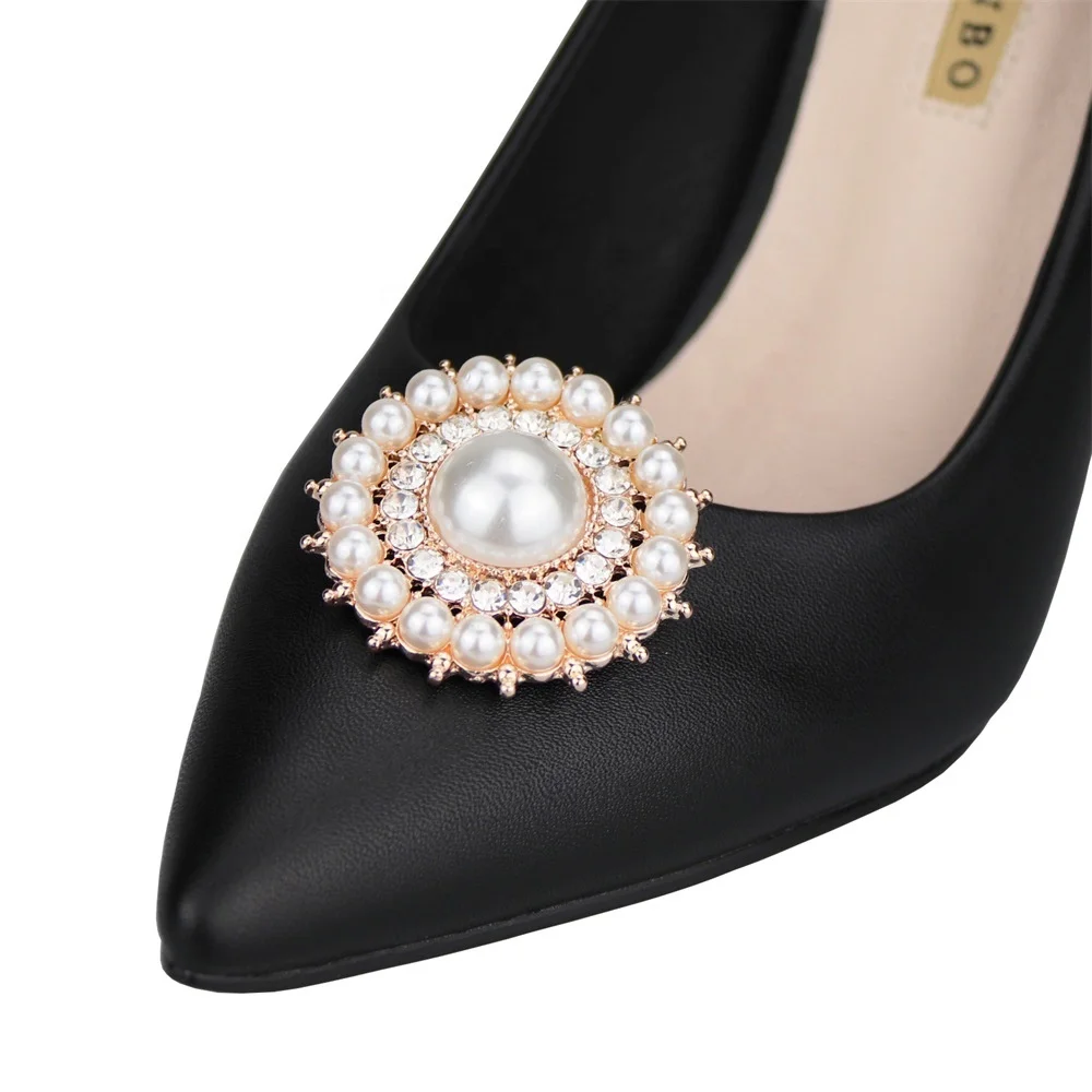 XILIANGFEIZI New Design Gold Sandal Buckle Pearl Shoes Charm High Heel Rhinestone Decoration Fashion Flower Shoe Charm
XILIANGFEIZI New Design Gold Sandal Buckle Pearl Shoes Charm High Heel Rhinestone Decoration Fashion Flower Shoe Charm