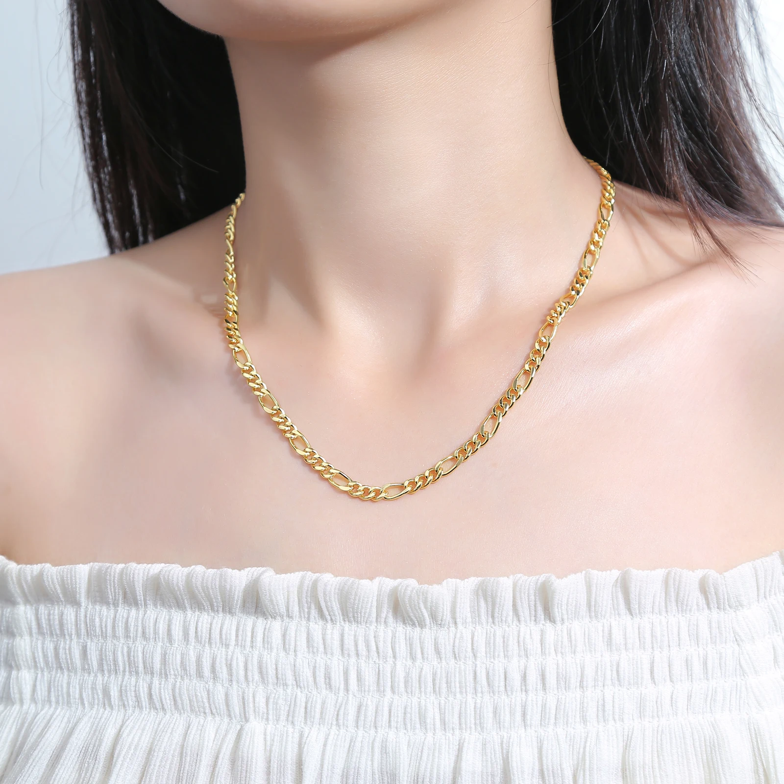 22inches New Hiphop Copper Alloy Cuban Link Chain wholesale 14 K Necklace Jewelry, Gold
22inches New Hiphop Copper Alloy Cuban Link Chain wholesale 14 K Necklace Jewelry, Gold