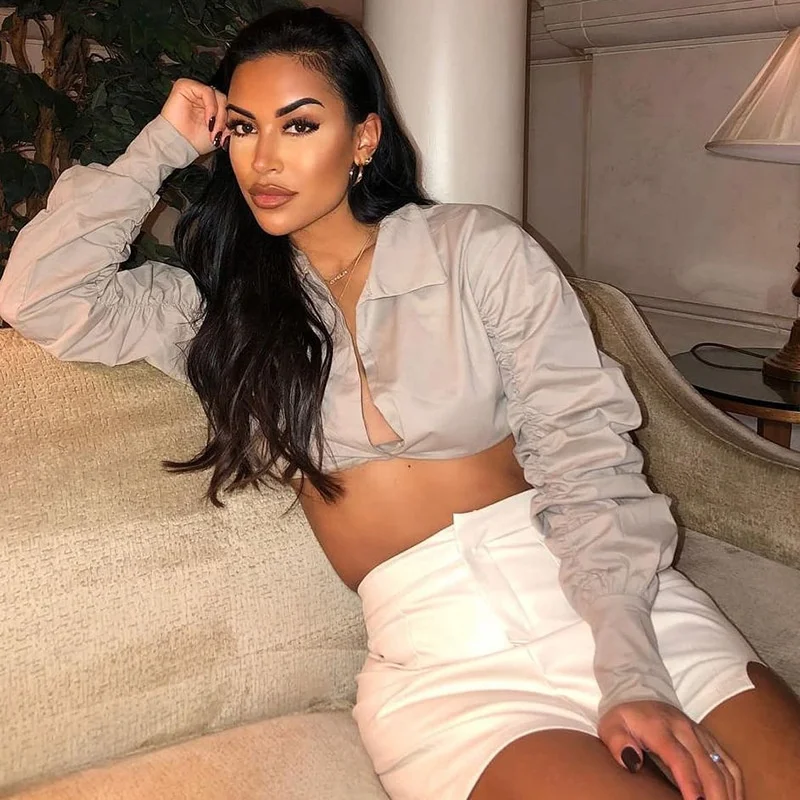 Fashion Fall 2021 Women Sexy V Neck Ruched White Puff Sleeve Clothing Crop Shirts Blouses
Fashion Fall 2021 Women Sexy V Neck Ruched White Puff Sleeve Clothing Crop Shirts Blouses