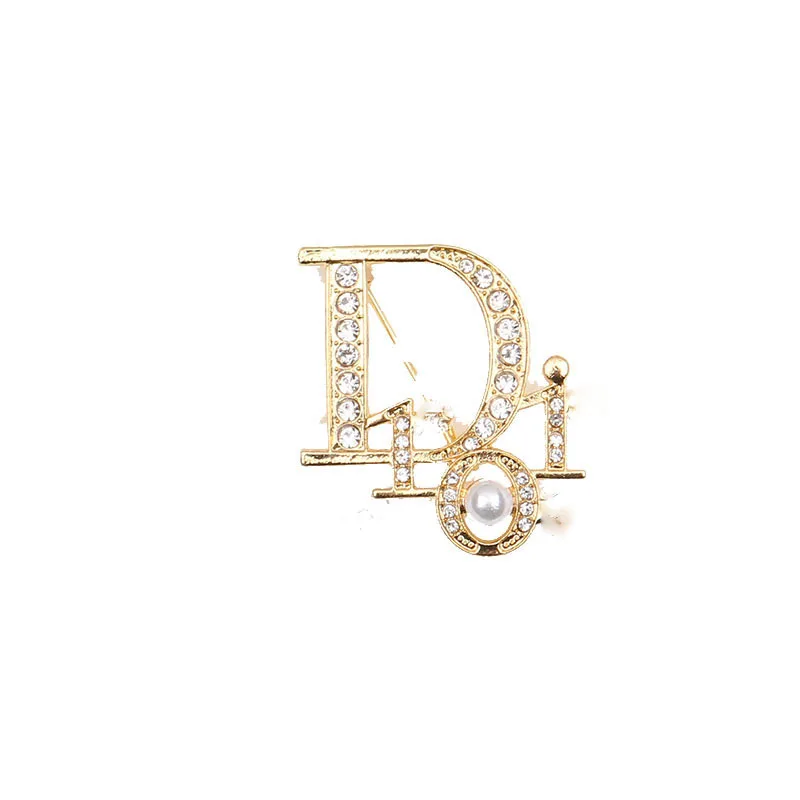 2 Colors Delicate 18K Gold Plated Geometric Bling Rhinestone Letter Brooches With Pearl
2 Colors Delicate 18K Gold Plated Geometric Bling Rhinestone Letter Brooches With Pearl