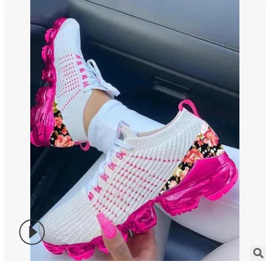 201022 Large size women's shoes 20 years new style air cushion casual shoes flying woven color matching running shoes
201022 Large size women's shoes 20 years new style air cushion casual shoes flying woven color matching running shoes