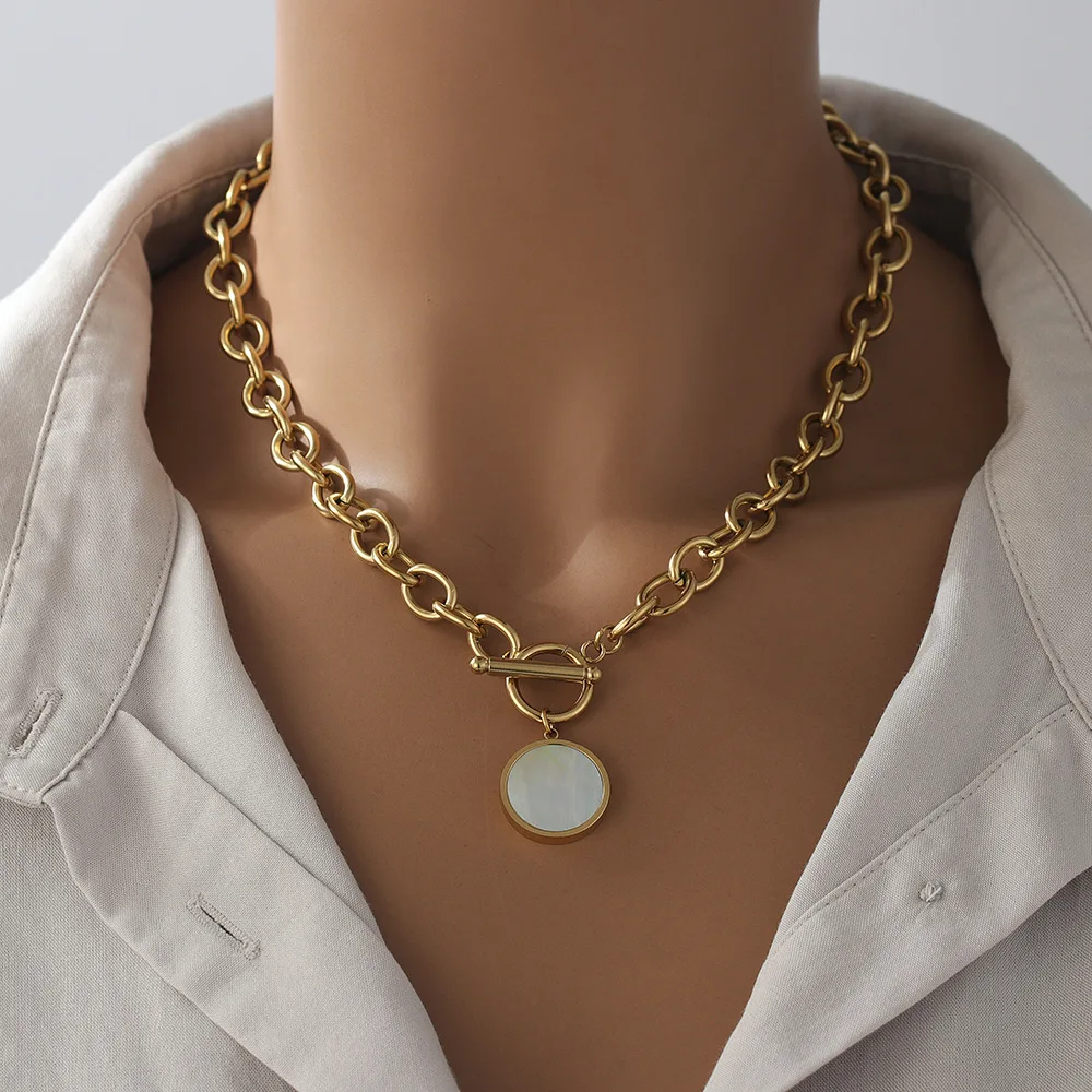 Hip-Hop Short Shell Pendant Necklace Female Stainless Steel Personality Necklace Temperament Thick Necklace Collarbone Chain
Hip-Hop Short Shell Pendant Necklace Female Stainless Steel Personality Necklace Temperament Thick Necklace Collarbone Chain