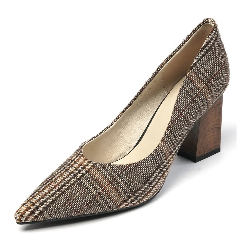 2020 Hot Sale Genuine Leather Designers Heels Ladies Pumps Shoes Elegance Block Heels Womens Stock Shoes
2020 Hot Sale Genuine Leather Designers Heels Ladies Pumps Shoes Elegance Block Heels Womens Stock Shoes