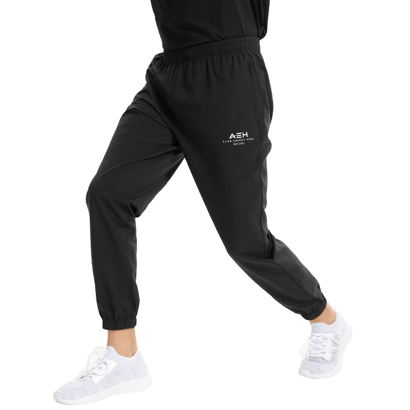 Premium casual Woven trousers ice silk breathable Adult mens golf Straight Long pants
Premium casual Woven trousers ice silk breathable Adult mens golf Straight Long pants