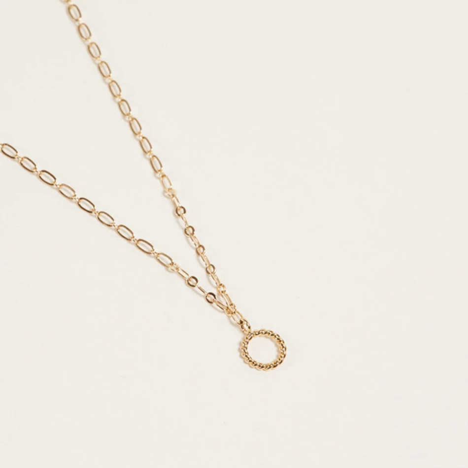 18k Gold Fashion Jewelry 925 Sterling Silver Gold Plated Twist circle Pendant Necklace For Women
18k Gold Fashion Jewelry 925 Sterling Silver Gold Plated Twist circle Pendant Necklace For Women