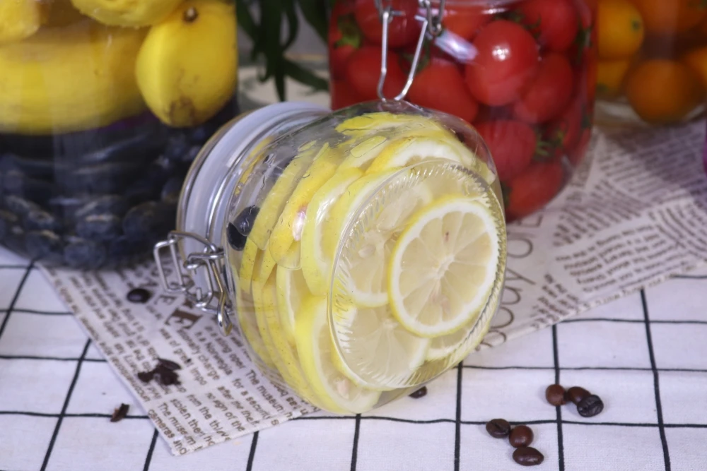 amber glass bottle for essential oil