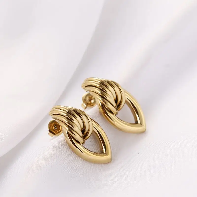 Multi-layer Female Large Twisted Hiphop Irregular Geometric Earrings,Gold Plated Design Earring
Multi-layer Female Large Twisted Hiphop Irregular Geometric Earrings,Gold Plated Design Earring