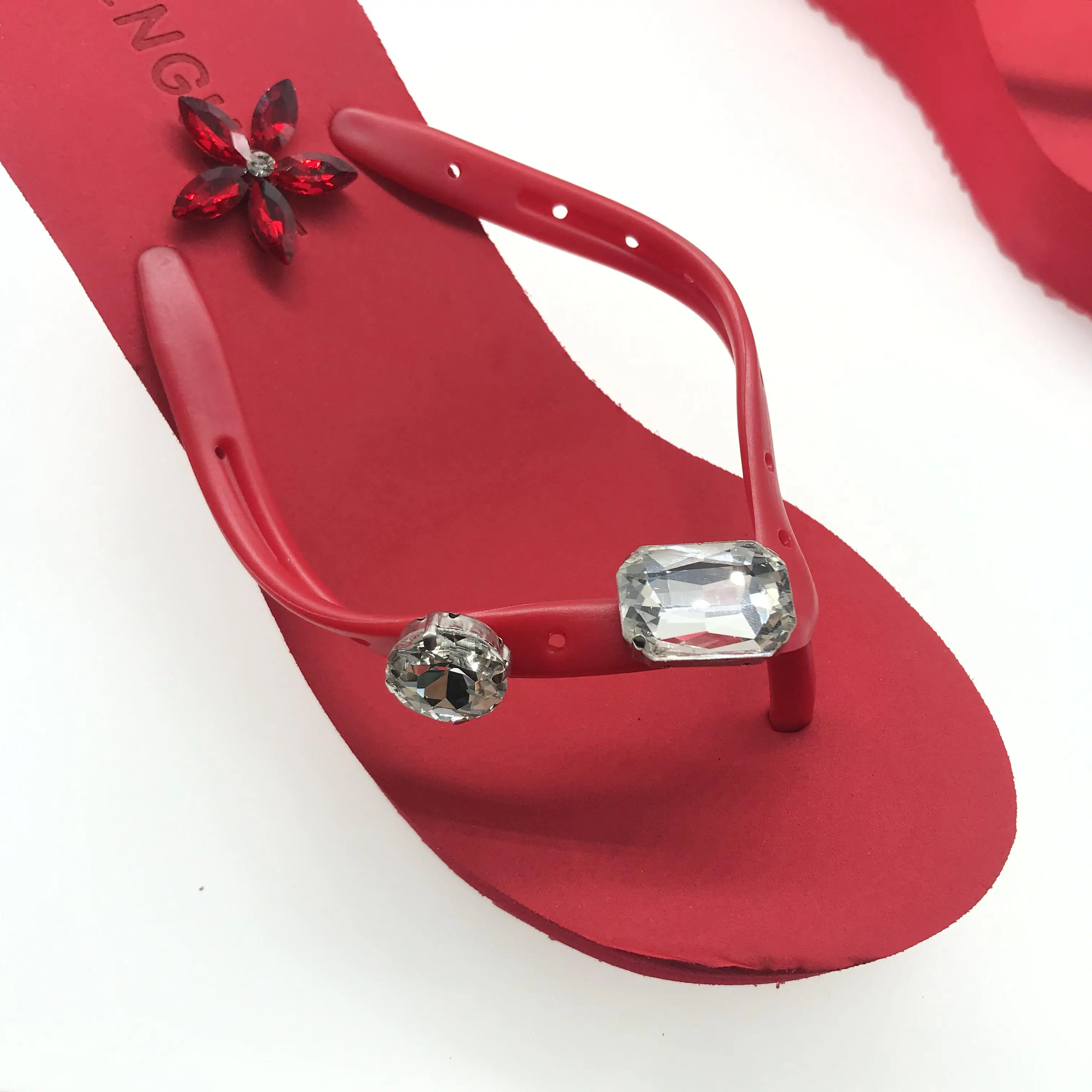 Hot sale newest flip flops metal crystal charms removable shoe decoration accessories for slipper, Picture
Hot sale newest flip flops metal crystal charms removable shoe decoration accessories for slipper, Picture