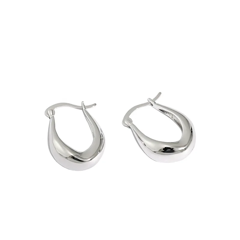 Korean Version of Ins Cold Wind Niche U-shaped Design S925 Sterling Silver Earrings Female Silver Earrings
Korean Version of Ins Cold Wind Niche U-shaped Design S925 Sterling Silver Earrings Female Silver Earrings