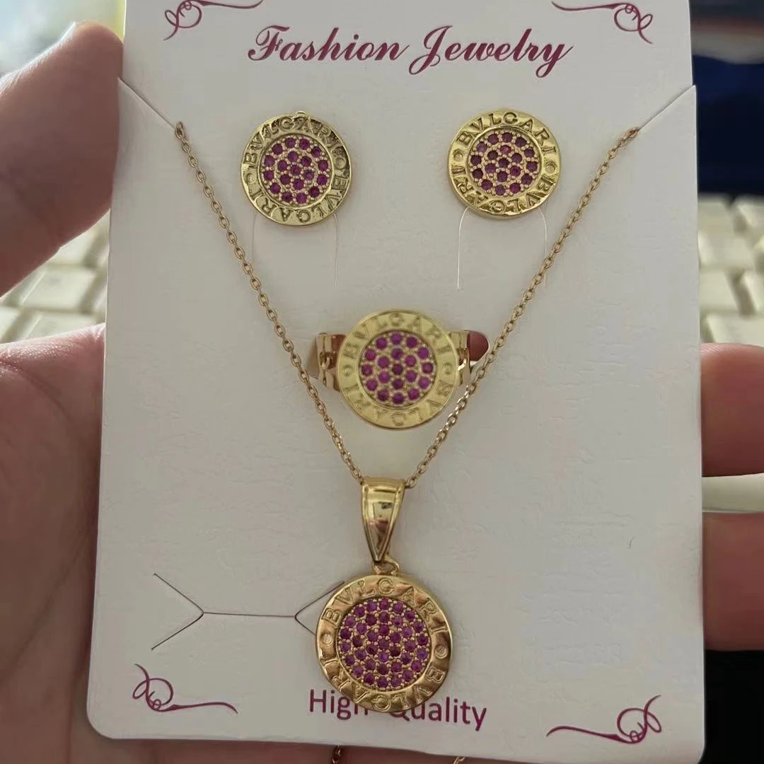 Fashion Unique Classic Heart Zircon Touse Jewelry Gold Plated Necklace Earrings Ring Women's Bear Stainless Steel Jewelry Sets
Fashion Unique Classic Heart Zircon Touse Jewelry Gold Plated Necklace Earrings Ring Women's Bear Stainless Steel Jewelry Sets