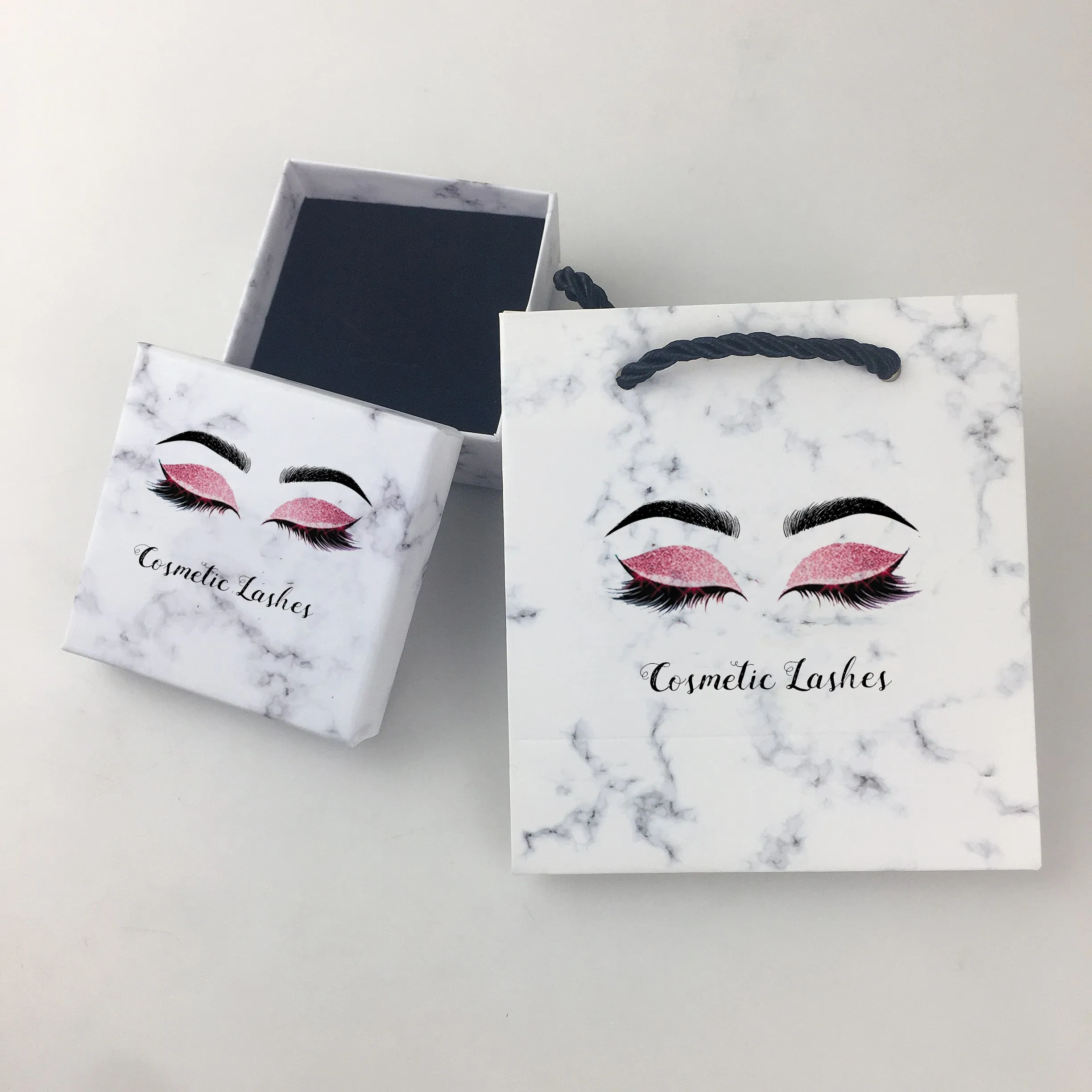 Ready to ship paper bags and eyelash box packaging hot selling eyelash box custom packaging, Customer's choice
Ready to ship paper bags and eyelash box packaging hot selling eyelash box custom packaging, Customer's choice
