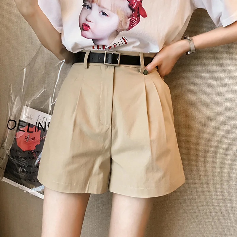 Summer 2021 Loose Women Shorts New High Waist With Belt Wide Legs Fashion Casual A-Line Solid Color Suit Shorts Women
Summer 2021 Loose Women Shorts New High Waist With Belt Wide Legs Fashion Casual A-Line Solid Color Suit Shorts Women