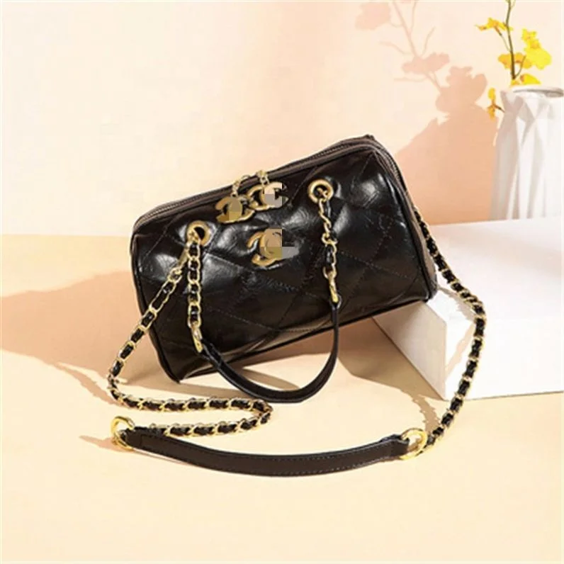 Trendy Ladies High Quality Crossbody Bag Woman Letter G Brand Handbag, Golden/black
Trendy Ladies High Quality Crossbody Bag Woman Letter G Brand Handbag, Golden/black