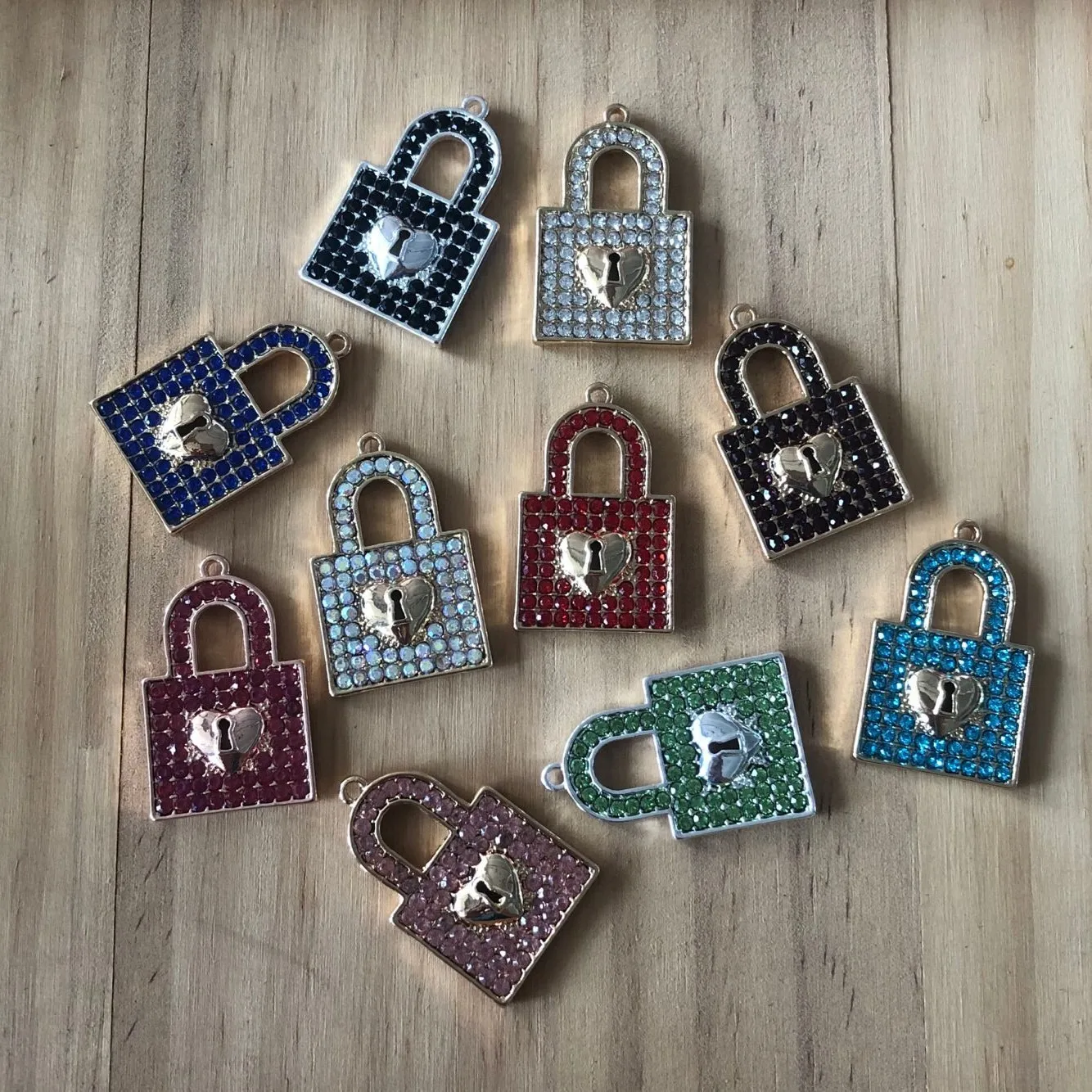full crystal lock charms cute rhinestone lock charms for bracelets DIY lock jewelry charms, Can mix
full crystal lock charms cute rhinestone lock charms for bracelets DIY lock jewelry charms, Can mix