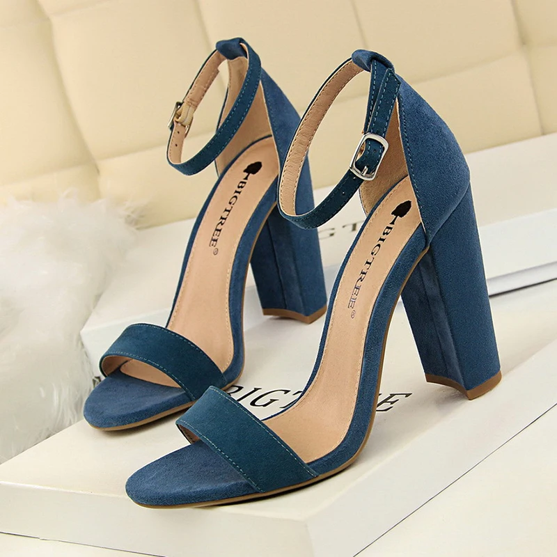 GX238-1 Women Round Toe Dress Shoes New Arrivals Block Heel Shoes For Ladies, As picture or custom
GX238-1 Women Round Toe Dress Shoes New Arrivals Block Heel Shoes For Ladies, As picture or custom