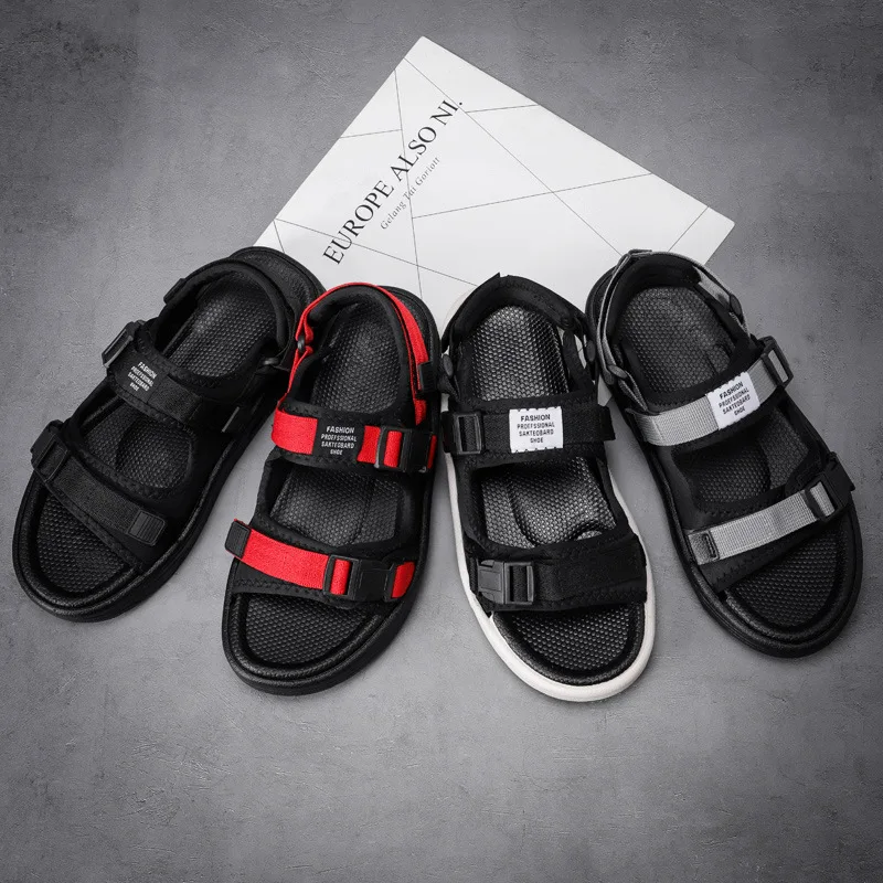 2022 new summer character slipper wholesale outdoor non-slip beach Men's sports sandals
2022 new summer character slipper wholesale outdoor non-slip beach Men's sports sandals