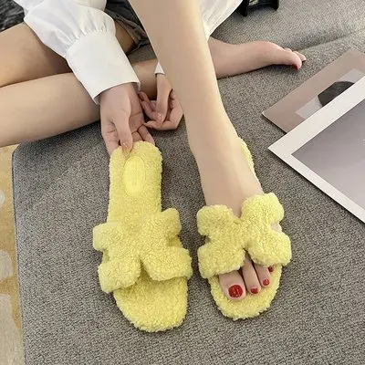 wholesale casual high quality flat fashionable Walking Shoes shearpa fleece Sandals for women
wholesale casual high quality flat fashionable Walking Shoes shearpa fleece Sandals for women