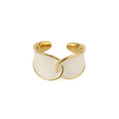 New Arrival Ring Fashion Unique Design Brass Gold Plated Wide Ring For Women Jewelry
New Arrival Ring Fashion Unique Design Brass Gold Plated Wide Ring For Women Jewelry