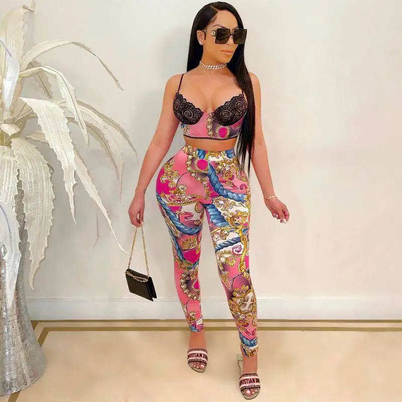 2021 New fashion women spaghetti strap Floral Printed top and leggings two piece set women ladies clothing
2021 New fashion women spaghetti strap Floral Printed top and leggings two piece set women ladies clothing