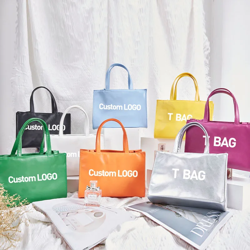 New Fashion Custom Handbag Hat Sock Designer Luxury Hat And Purse Women Handbag Famous Brand Winter Knitted Hats
New Fashion Custom Handbag Hat Sock Designer Luxury Hat And Purse Women Handbag Famous Brand Winter Knitted Hats