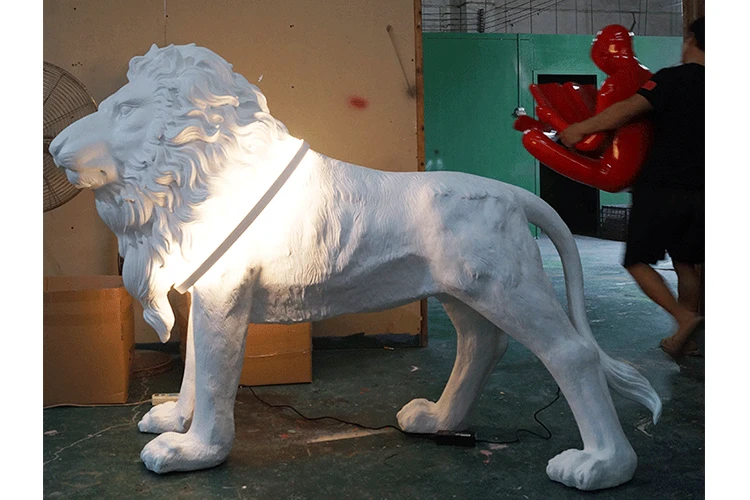 Modern LED Lion Resin LED light Floor White Standing Lamp Living Room Home Decor
