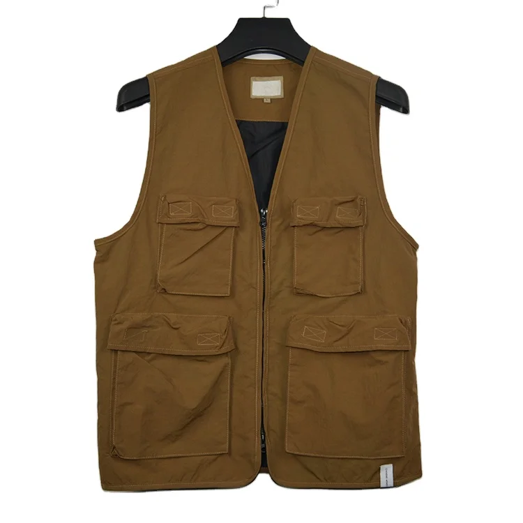 2021 Fashion design v neck custom brown sleeveless vest multi pocket vest, Customized color
2021 Fashion design v neck custom brown sleeveless vest multi pocket vest, Customized color
