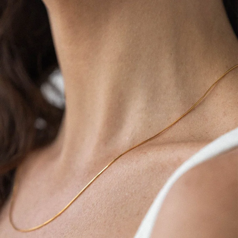 

New Minimalist 1mm Stainless Steel Thin Clavicle Necklace 18K Gold Plated Soft Snake Bone Chain Necklaces Plain Women Jewelry