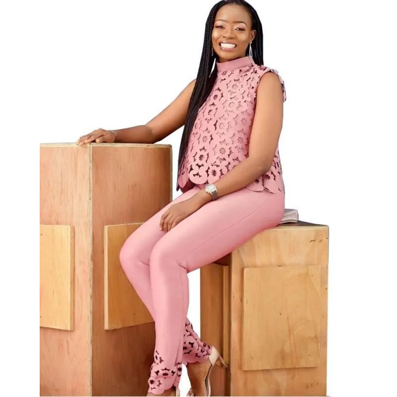 Two Pieces Set Sleeveless Elegant Slim Suit Top +Pants Women Office Trouser Suit, Pink/yellow/wine red
Two Pieces Set Sleeveless Elegant Slim Suit Top +Pants Women Office Trouser Suit, Pink/yellow/wine red