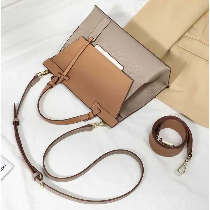 PU Material cross body bag 2021 new chic handbag fashion messenger bag large capacity all-match shoulder bag female
PU Material cross body bag 2021 new chic handbag fashion messenger bag large capacity all-match shoulder bag female