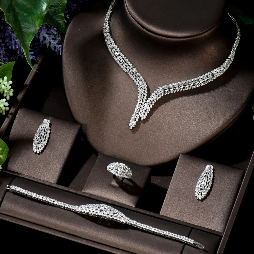 Africa Nigeria hawaiian Zirconia necklace jewellery Ladies Bridal Wedding 4 in One Gold Jewelry Set Silver Accessories
Africa Nigeria hawaiian Zirconia necklace jewellery Ladies Bridal Wedding 4 in One Gold Jewelry Set Silver Accessories