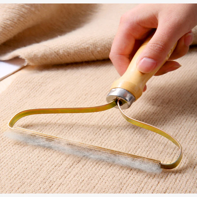 Portable Lint Remover Clothes Fuzz Fabric Shaver Brush Tool for Sweater Woven Coat Sweater Shaver
Portable Lint Remover Clothes Fuzz Fabric Shaver Brush Tool for Sweater Woven Coat Sweater Shaver