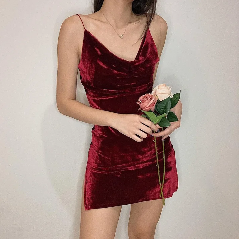 2021 new design elegance velour dress sleeveless back open mini dress sexy V neck club dress
2021 new design elegance velour dress sleeveless back open mini dress sexy V neck club dress