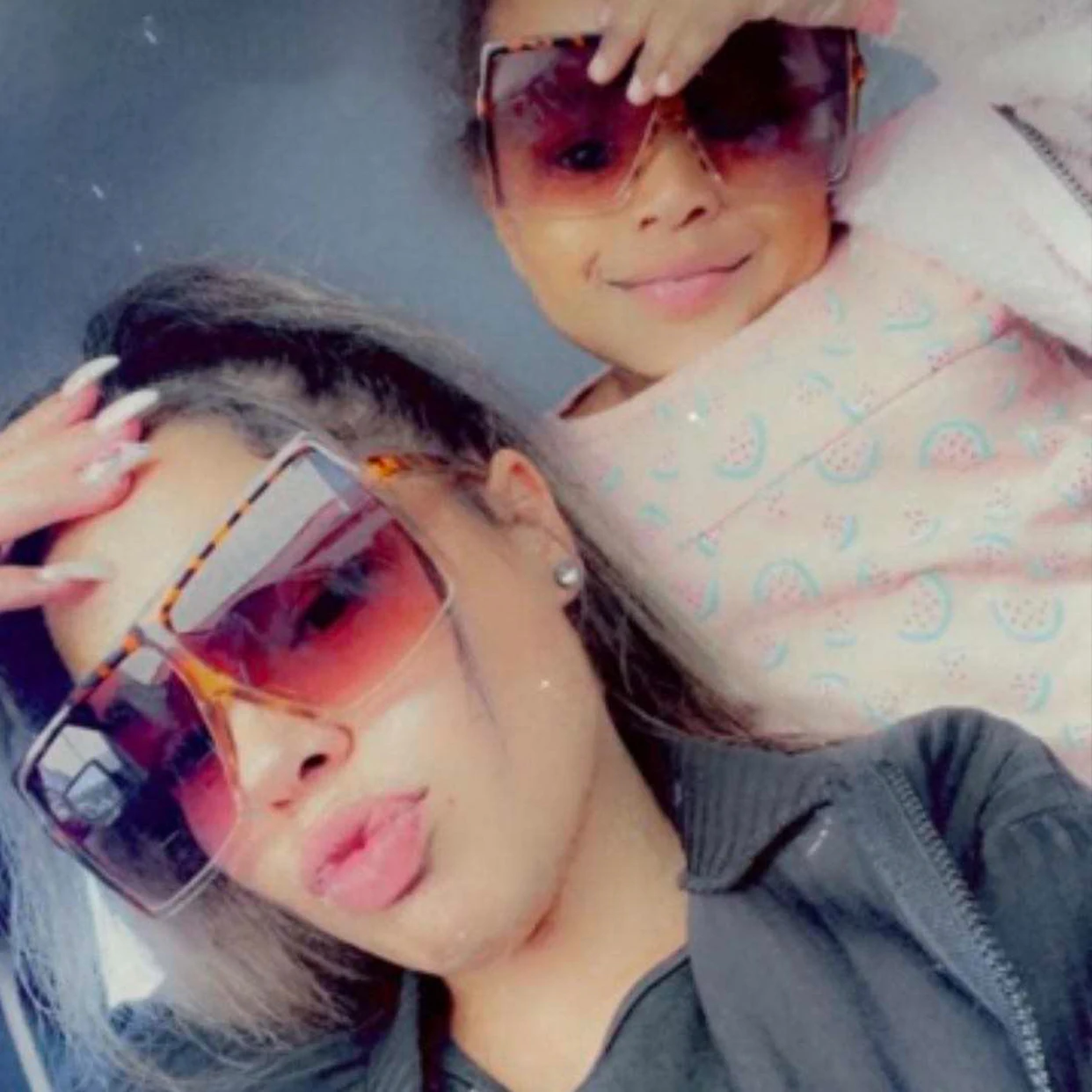 Hot selling 1 Set 2 Pcs Matching Daughter and Mother Shades Square Sun Glasses Women Plastic Flat Top Kids Sunglasses 2021, 8 colors
Hot selling 1 Set 2 Pcs Matching Daughter and Mother Shades Square Sun Glasses Women Plastic Flat Top Kids Sunglasses 2021, 8 colors