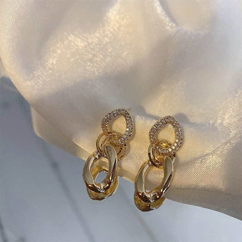 925 Sterling Silver Post Crystal Chain Drop Earrings 18K Gold Plated Irregular Geometric U Shape Link Chain Earrings Jewelry
925 Sterling Silver Post Crystal Chain Drop Earrings 18K Gold Plated Irregular Geometric U Shape Link Chain Earrings Jewelry