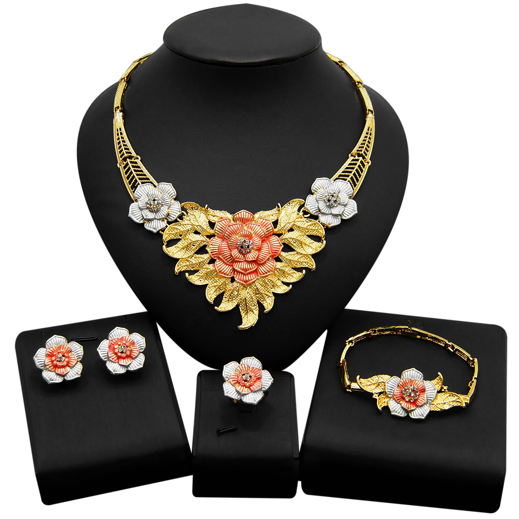 Big Brazilian Tricolor Gold Jewelry Set 18K Gold Plating Jewelry Necklace Bracelet Ring Earring Set Valentine's Day Gift
Big Brazilian Tricolor Gold Jewelry Set 18K Gold Plating Jewelry Necklace Bracelet Ring Earring Set Valentine's Day Gift