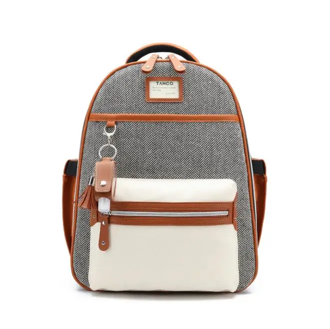 Leather canvas baby diaper backpack custom,eco modern diaper bagpack backpack,quality diaper backpack with front zip
Leather canvas baby diaper backpack custom,eco modern diaper bagpack backpack,quality diaper backpack with front zip