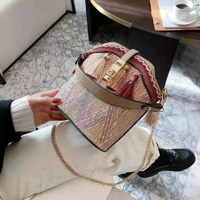 Wholesal New Style Straw Beach Bag Straw Bags Summer Selling Beach Handbags Straw Handbags For Women Fashion Beach Rattan Bags, Customizable
Wholesal New Style Straw Beach Bag Straw Bags Summer Selling Beach Handbags Straw Handbags For Women Fashion Beach Rattan Bags, Customizable