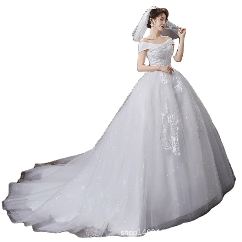 Elegant Bridal Gown New Wedding Gown For Women Lace Embroidery One-shoulder Long Train Wedding Dresses
Elegant Bridal Gown New Wedding Gown For Women Lace Embroidery One-shoulder Long Train Wedding Dresses