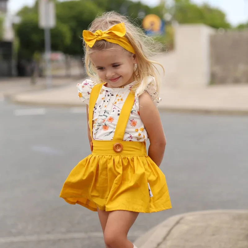 Baby Girls Summer Suit Floral Print Top Suspender Skirt 3pcs Kids Boutique Clothes sets
Baby Girls Summer Suit Floral Print Top Suspender Skirt 3pcs Kids Boutique Clothes sets