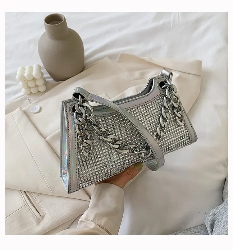 Crystals Women Evening Clutch Bags Diamond Wedding Dinner Purses and Handbags luxury women designer shoulder bags, Silver and black
Crystals Women Evening Clutch Bags Diamond Wedding Dinner Purses and Handbags luxury women designer shoulder bags, Silver and black