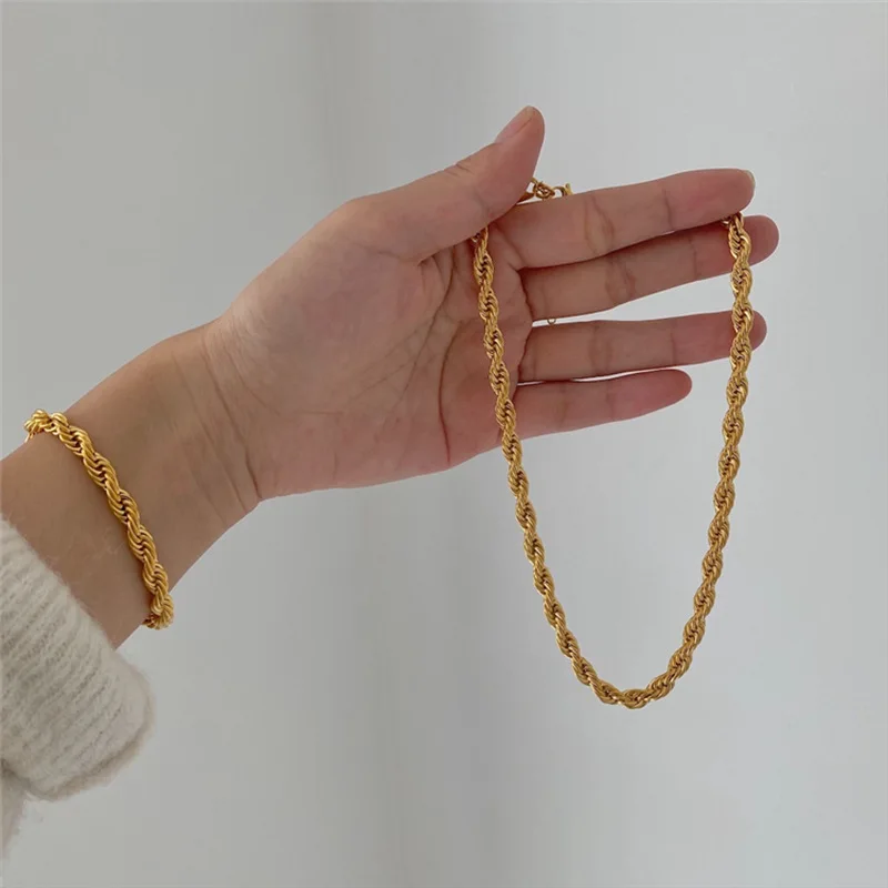 Statement 3MM/5MM Thick Gold Twist Chain Necklace for Women High Quality Stainless Steel Necklace, As picture
Statement 3MM/5MM Thick Gold Twist Chain Necklace for Women High Quality Stainless Steel Necklace, As picture
