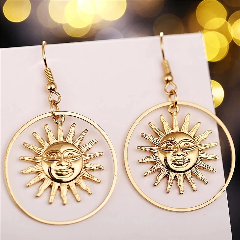 Fashion Bohemian Retro Earring Vintage Sun Flower Face Round Hook Gold Earrings for Women
Fashion Bohemian Retro Earring Vintage Sun Flower Face Round Hook Gold Earrings for Women
