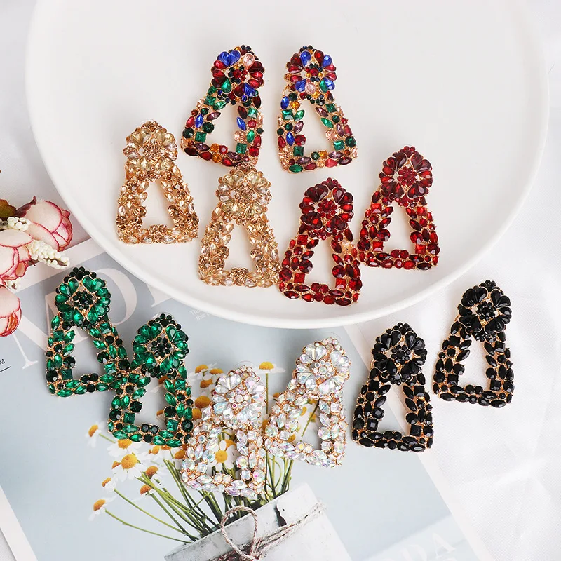 ALI990143 Exaggerated Geometric Trapezoid Flower Rhinestone Earrings Women Fashion Jewelry
ALI990143 Exaggerated Geometric Trapezoid Flower Rhinestone Earrings Women Fashion Jewelry
