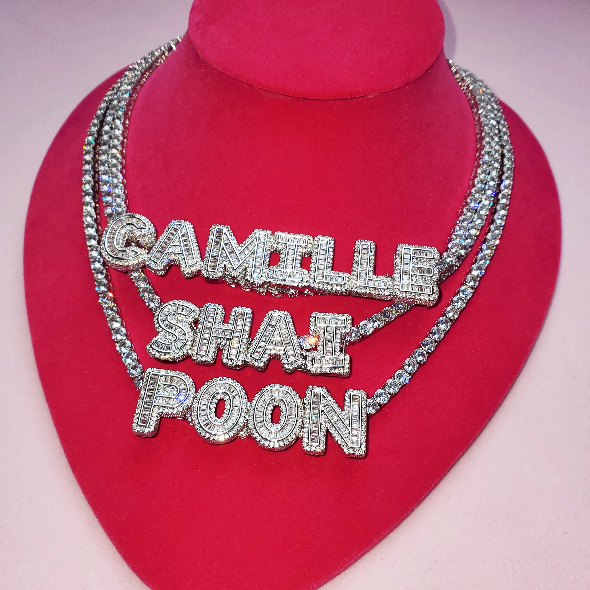 Iced Out CZ Tennis Chain Custom Name Necklace Bling Diamond Choker Chain Women Hot Popular Accessories Personalized Jewelry
Iced Out CZ Tennis Chain Custom Name Necklace Bling Diamond Choker Chain Women Hot Popular Accessories Personalized Jewelry