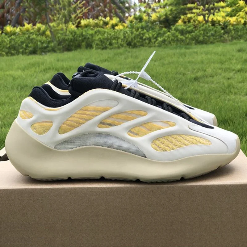 Fashion Yeezy 700 Sports Shoes V3 Mens High Quality Casual Shoes Black White Original 1:1 Female Running Sneakers Factory Price
Fashion Yeezy 700 Sports Shoes V3 Mens High Quality Casual Shoes Black White Original 1:1 Female Running Sneakers Factory Price
