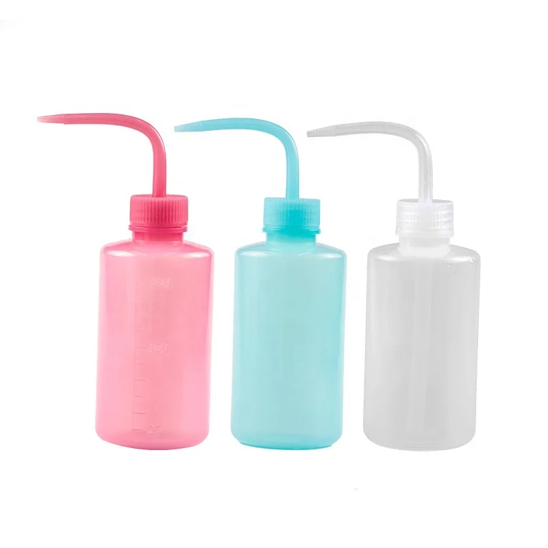 Wholesale Plastic Squeeze Bottles 250/500ml Curved Mouth Watering Flowers Laboratory Tattoo lash Rinse Bottles
Wholesale Plastic Squeeze Bottles 250/500ml Curved Mouth Watering Flowers Laboratory Tattoo lash Rinse Bottles