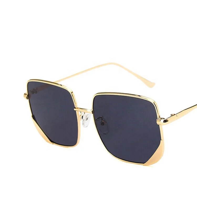 2020 Square Frame Women Brand Designer Summer Oversized Vintage Shades Sun Glasses For Lady Sunglasses, Custom colors
2020 Square Frame Women Brand Designer Summer Oversized Vintage Shades Sun Glasses For Lady Sunglasses, Custom colors