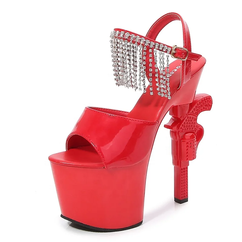 2021 fashion ladies 18cm high heel shoes crystal chain exotic dancewear stripper platform sandals
2021 fashion ladies 18cm high heel shoes crystal chain exotic dancewear stripper platform sandals