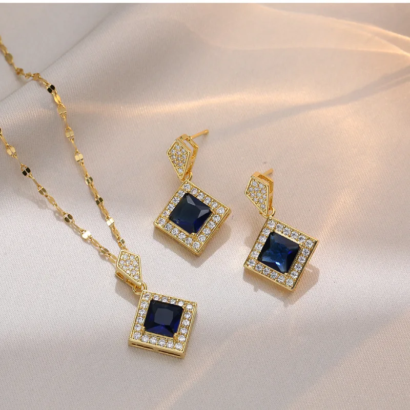 New Stainless Steel Chain Brass Gold Plated Pendant Necklace Jewelry Set Rhombus Blue Zircon Earrings Necklace Dubai Jewelry Set
New Stainless Steel Chain Brass Gold Plated Pendant Necklace Jewelry Set Rhombus Blue Zircon Earrings Necklace Dubai Jewelry Set