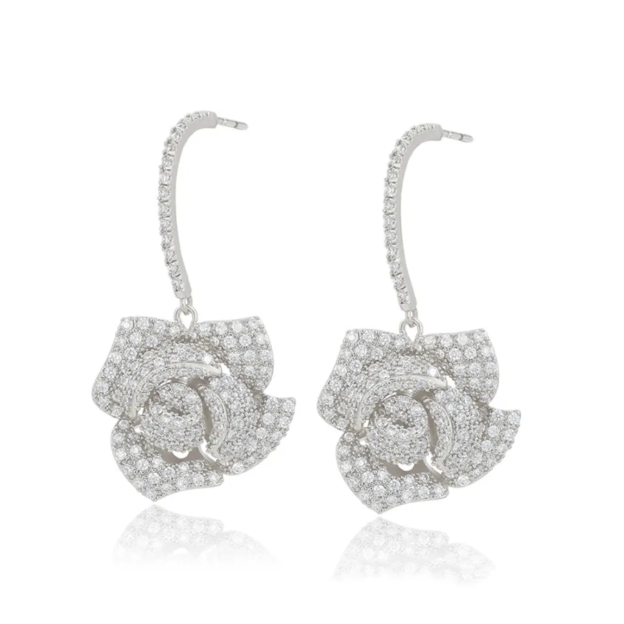 earring-910 xuping jewelry New style simple rose flower diamond exquisite and elegant female earrings
earring-910 xuping jewelry New style simple rose flower diamond exquisite and elegant female earrings
